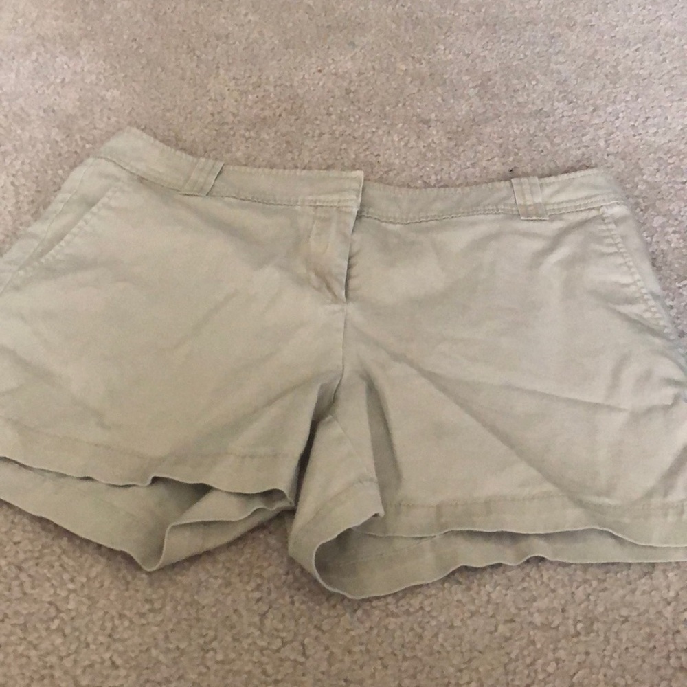 Tan front pocket shorts